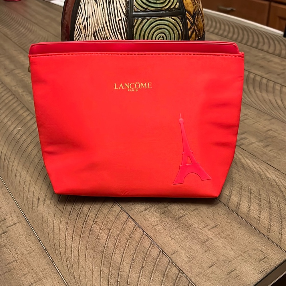 🆕 Beautiful Lancôme cosmetic bag